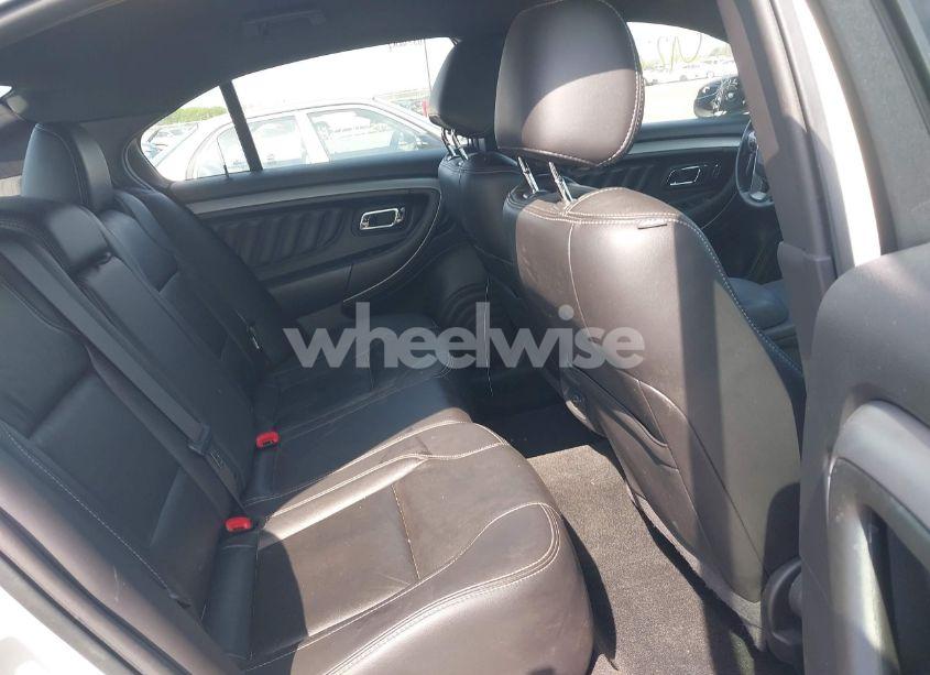 Photo 8 of 2015 Ford Taurus SEL (VIN 1FAHP2E80FG177856)