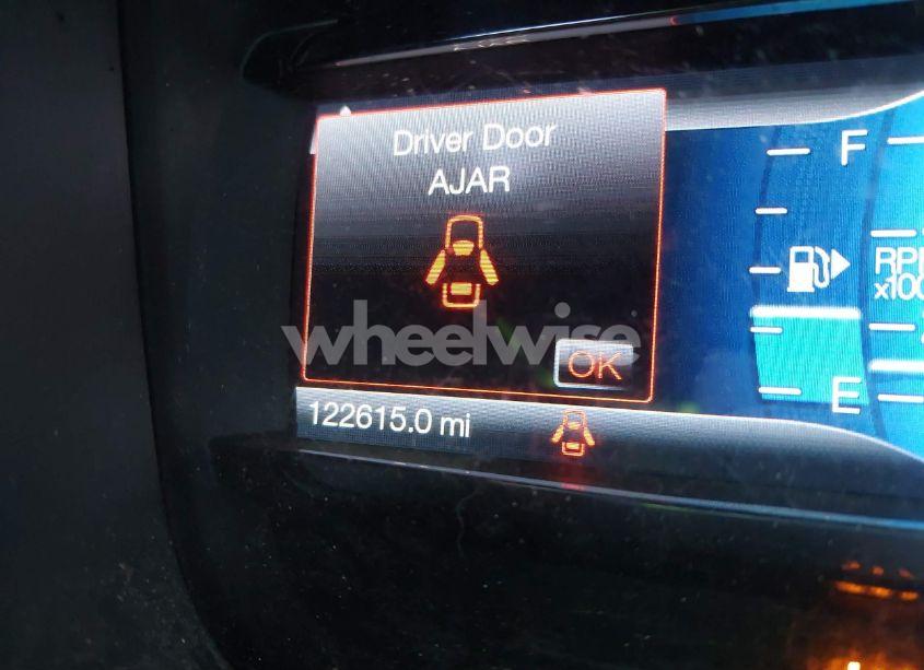 Photo 16 of 2015 Ford Taurus SEL (VIN 1FAHP2E80FG187982)
