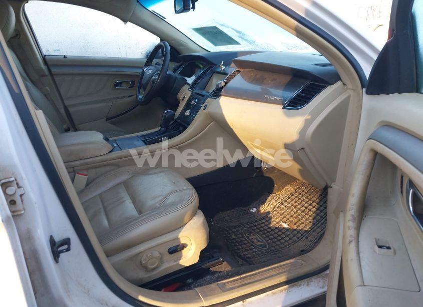 Photo 5 of 2015 Ford Taurus SEL (VIN 1FAHP2E80FG187982)