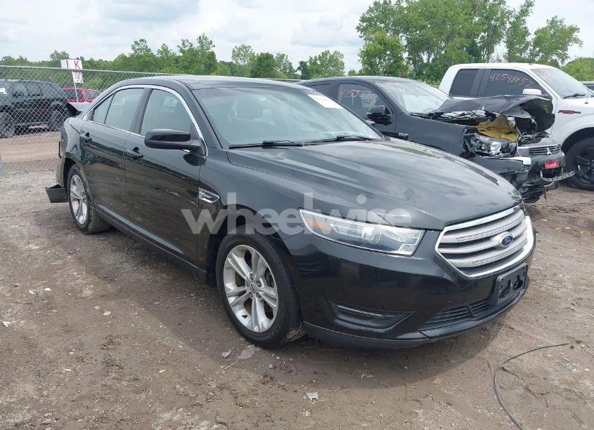 2015 Ford Taurus SEL (VIN 1FAHP2E80FG192017) main photo