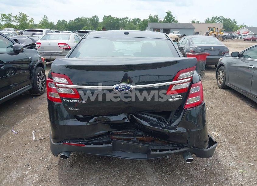 Photo 16 of 2015 Ford Taurus SEL (VIN 1FAHP2E80FG192017)