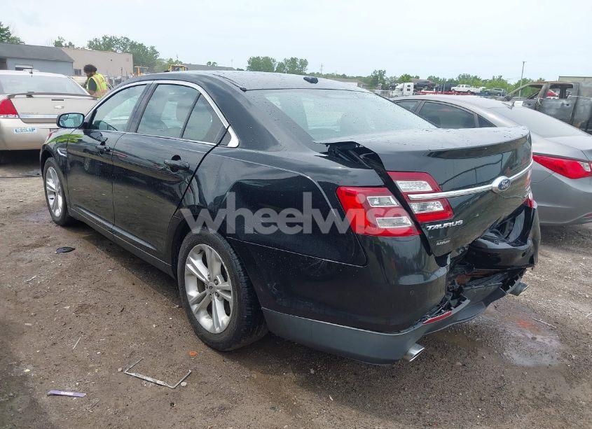 Photo 3 of 2015 Ford Taurus SEL (VIN 1FAHP2E80FG192017)