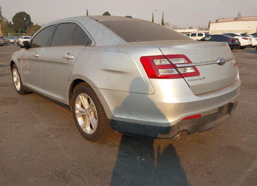 Photo 3 of 2015 Ford Taurus SEL (VIN 1FAHP2E80FG200522)