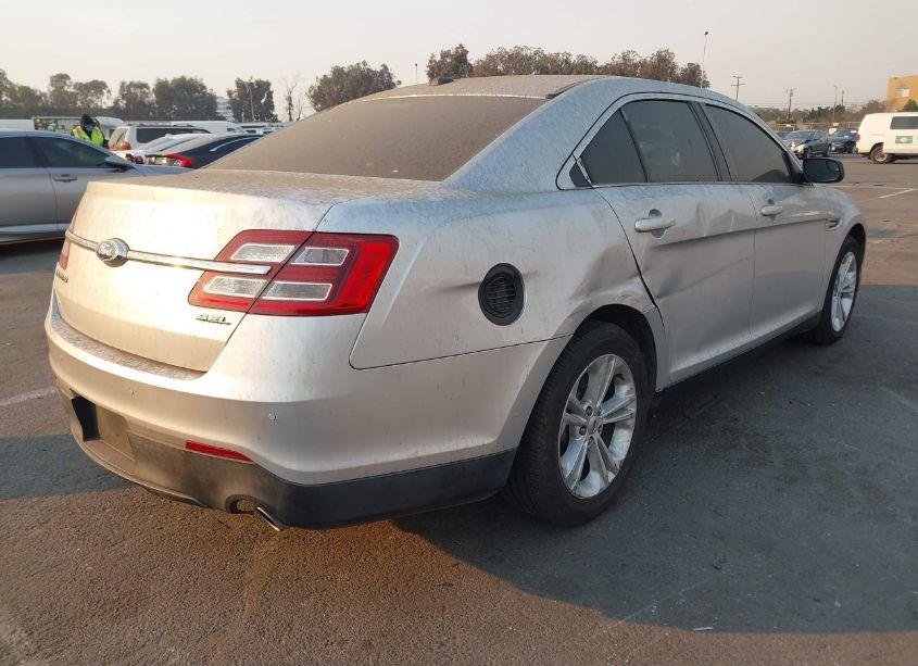 Photo 4 of 2015 Ford Taurus SEL (VIN 1FAHP2E80FG200522)