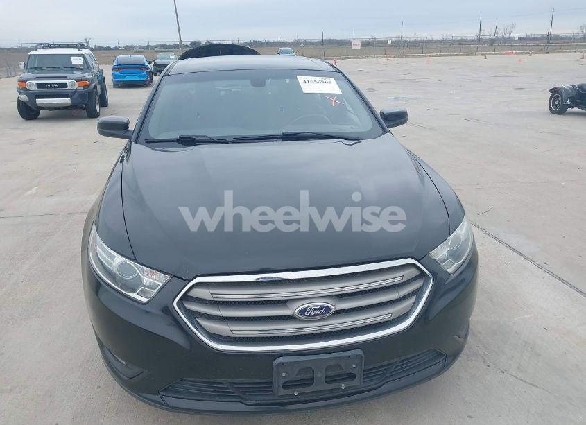 Photo 12 of 2015 Ford Taurus SEL (VIN 1FAHP2E80FG203050)