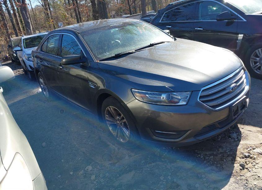 2016 Ford Taurus SEL (VIN 1FAHP2E80GG132627) main photo