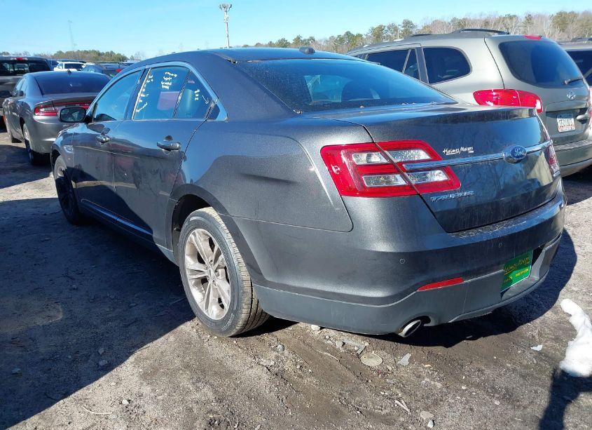 Photo 3 of 2016 Ford Taurus SEL (VIN 1FAHP2E80GG132627)