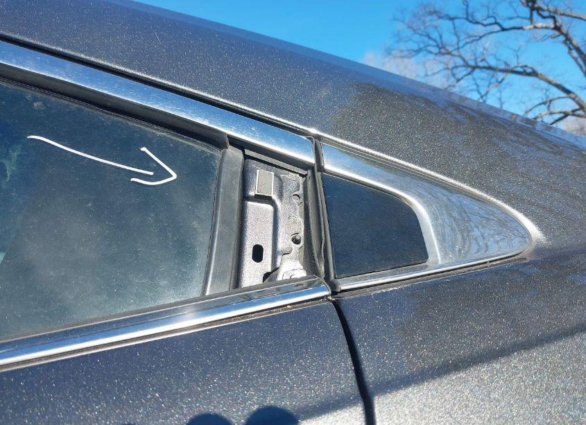 Photo 6 of 2016 Ford Taurus SEL (VIN 1FAHP2E80GG132627)