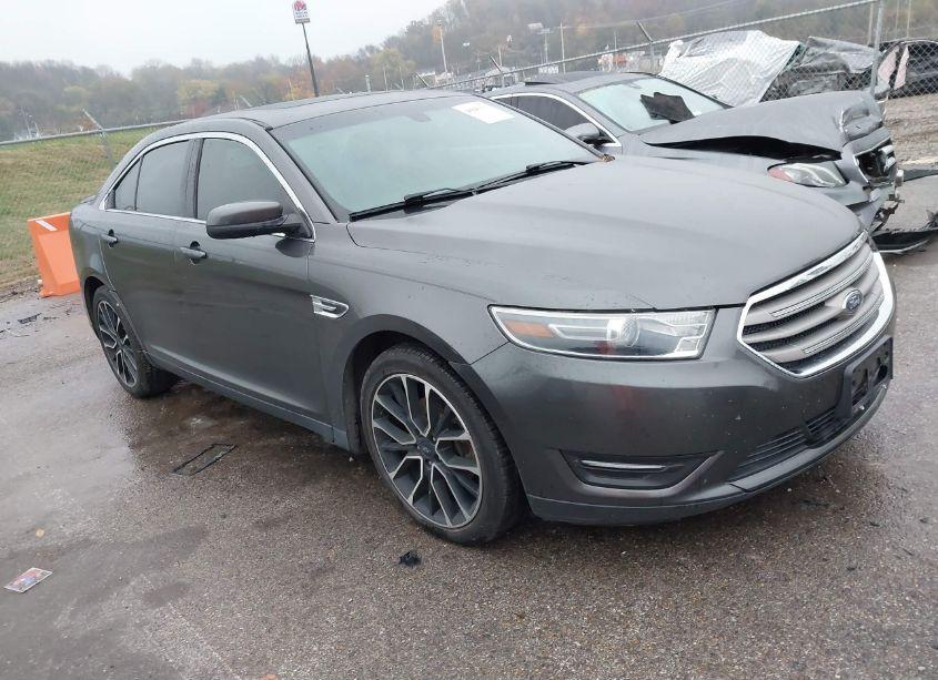 2017 Ford Taurus SEL (VIN 1FAHP2E80HG112864) main photo