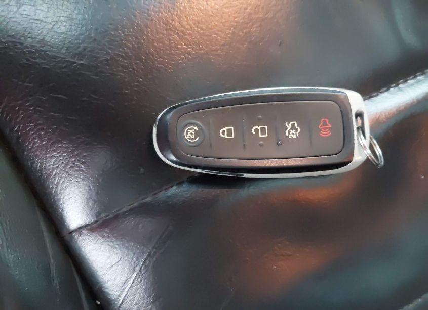 Photo 11 of 2017 Ford Taurus SEL (VIN 1FAHP2E80HG112864)