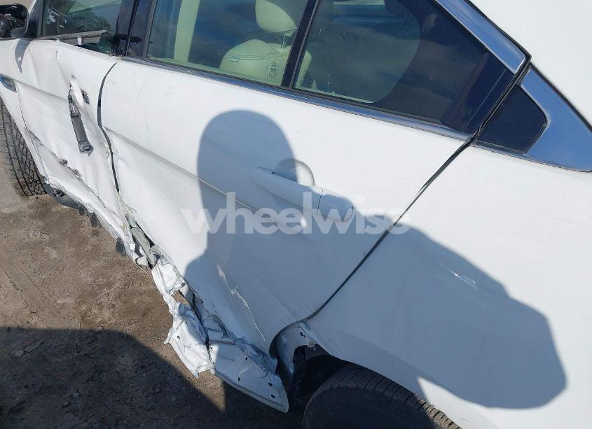 Photo 6 of 2019 Ford Taurus SEL (VIN 1FAHP2E80KG115318)