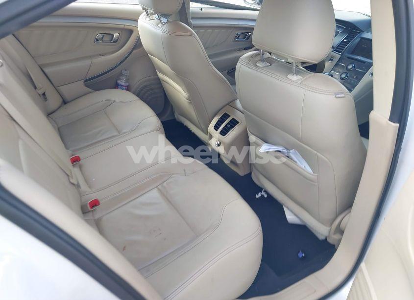 Photo 8 of 2019 Ford Taurus SEL (VIN 1FAHP2E80KG115318)