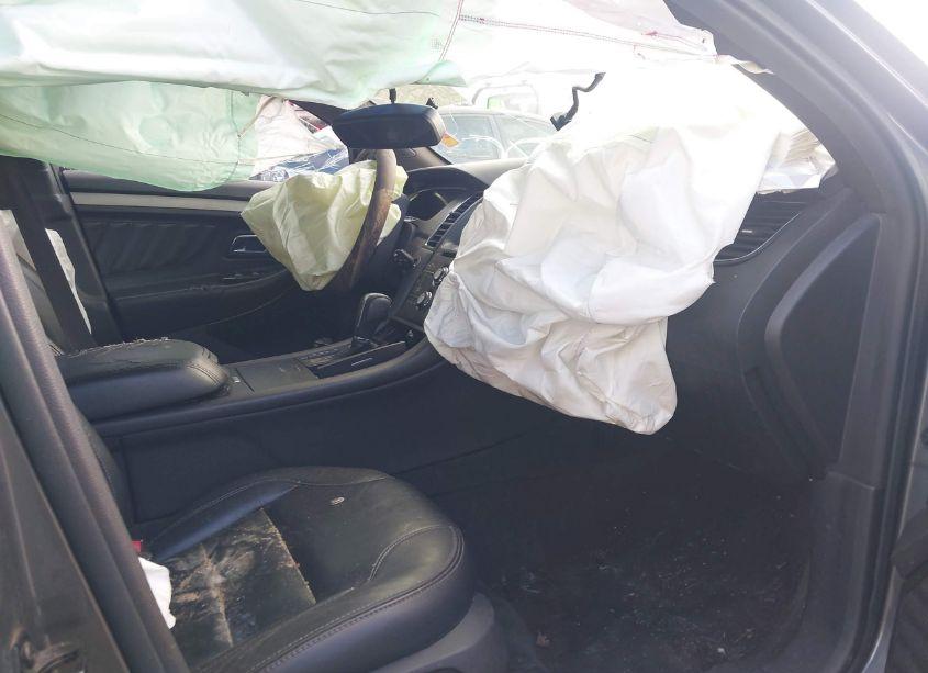 Photo 5 of 2013 Ford Taurus SEL (VIN 1FAHP2E81DG137587)