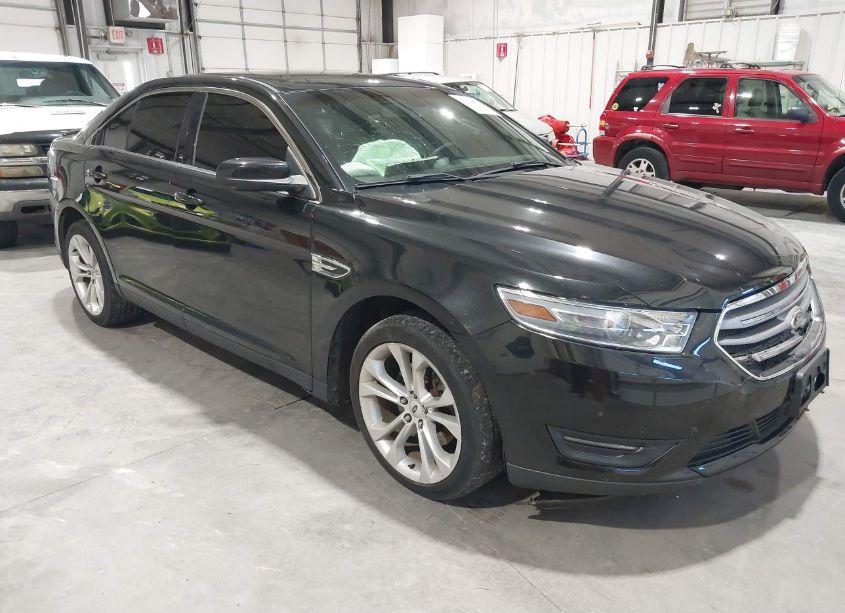 2013 Ford Taurus SEL (VIN 1FAHP2E81DG140490) main photo