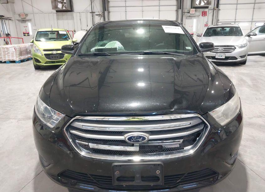 Photo 13 of 2013 Ford Taurus SEL (VIN 1FAHP2E81DG140490)