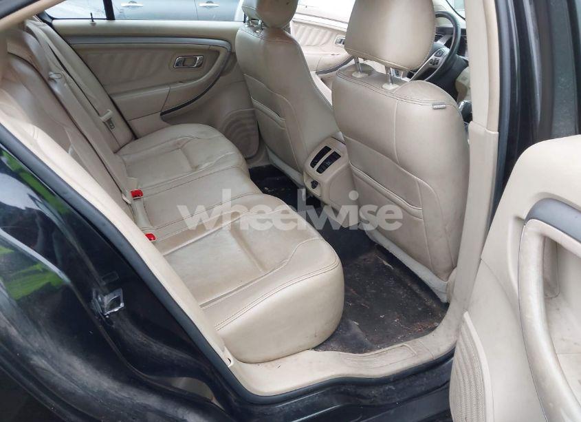 Photo 8 of 2013 Ford Taurus SEL (VIN 1FAHP2E81DG147519)