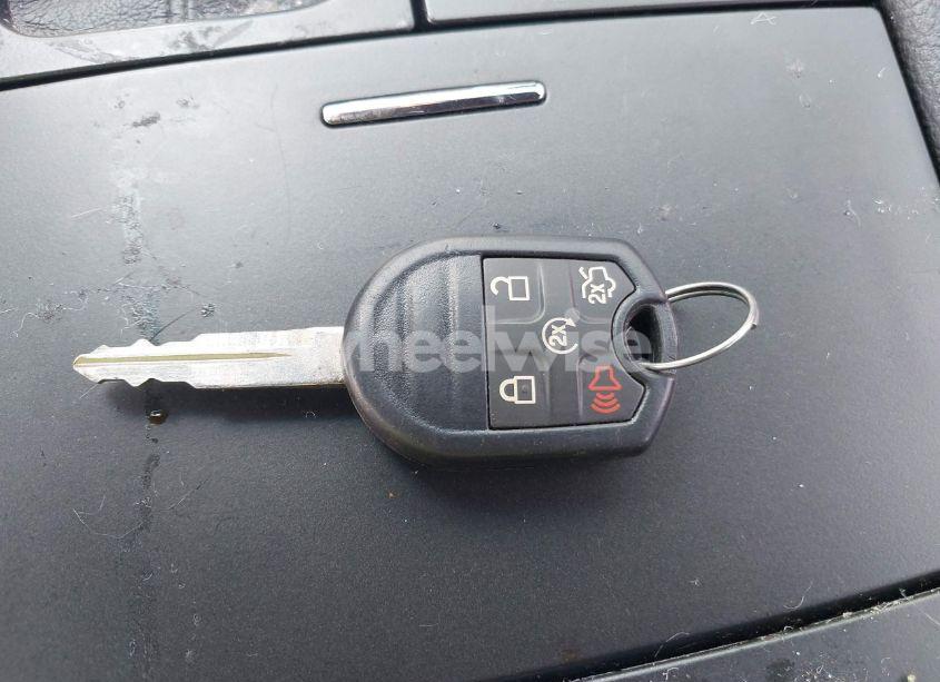 Photo 11 of 2013 Ford Taurus SEL (VIN 1FAHP2E81DG187454)