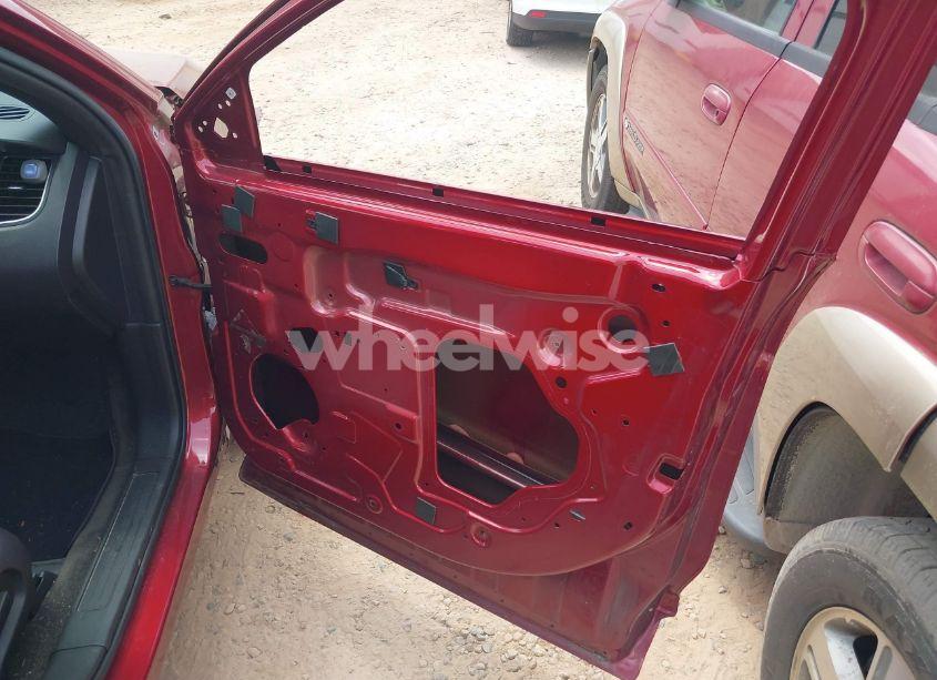 Photo 13 of 2013 Ford Taurus SEL (VIN 1FAHP2E81DG187454)