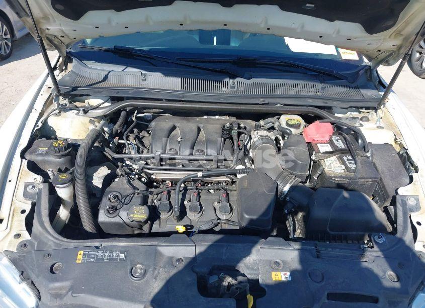 Photo 10 of 2014 Ford Taurus SEL (VIN 1FAHP2E81EG104137)