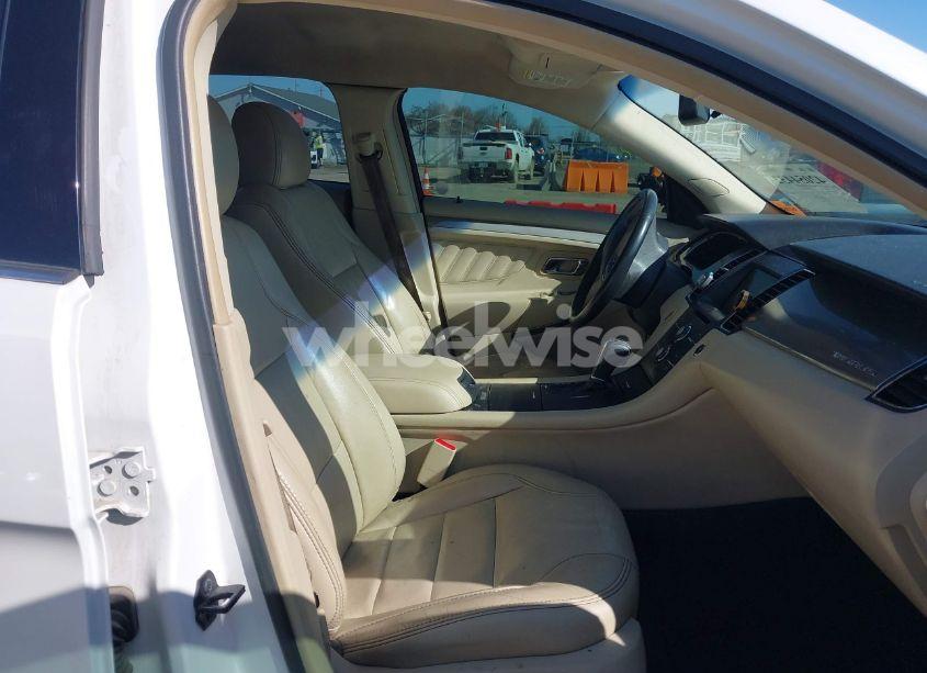 Photo 5 of 2014 Ford Taurus SEL (VIN 1FAHP2E81EG104137)