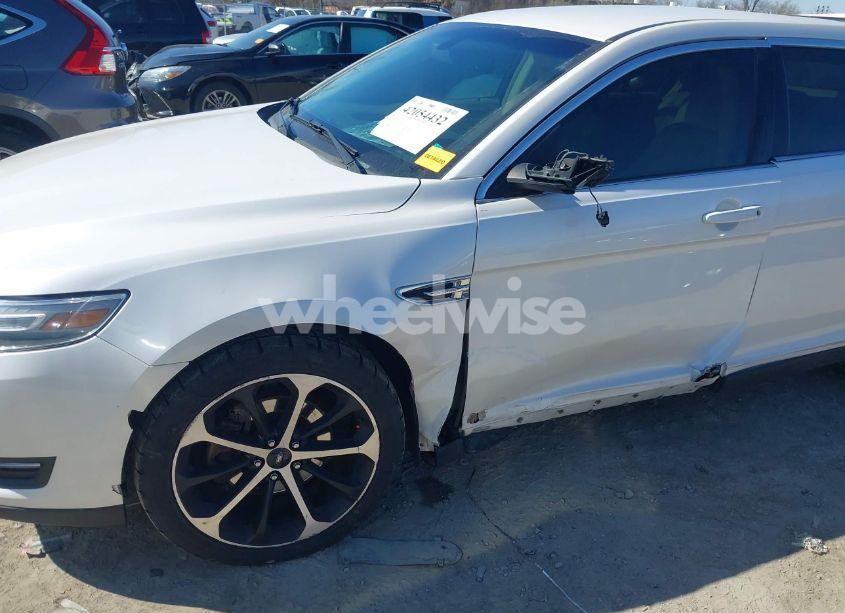 Photo 6 of 2014 Ford Taurus SEL (VIN 1FAHP2E81EG104137)