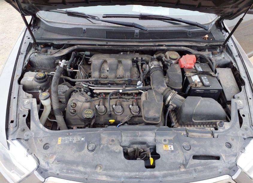 Photo 10 of 2014 Ford Taurus SEL (VIN 1FAHP2E81EG133203)