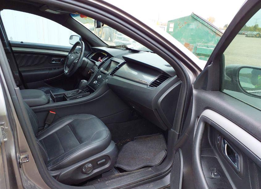 Photo 5 of 2014 Ford Taurus SEL (VIN 1FAHP2E81EG133203)