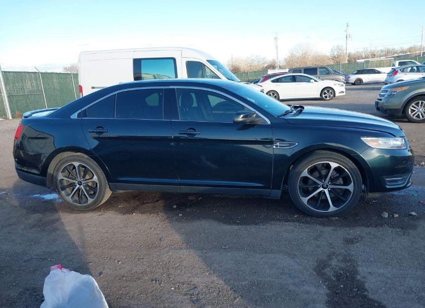 Photo 13 of 2014 Ford Taurus SEL (VIN 1FAHP2E81EG134173)