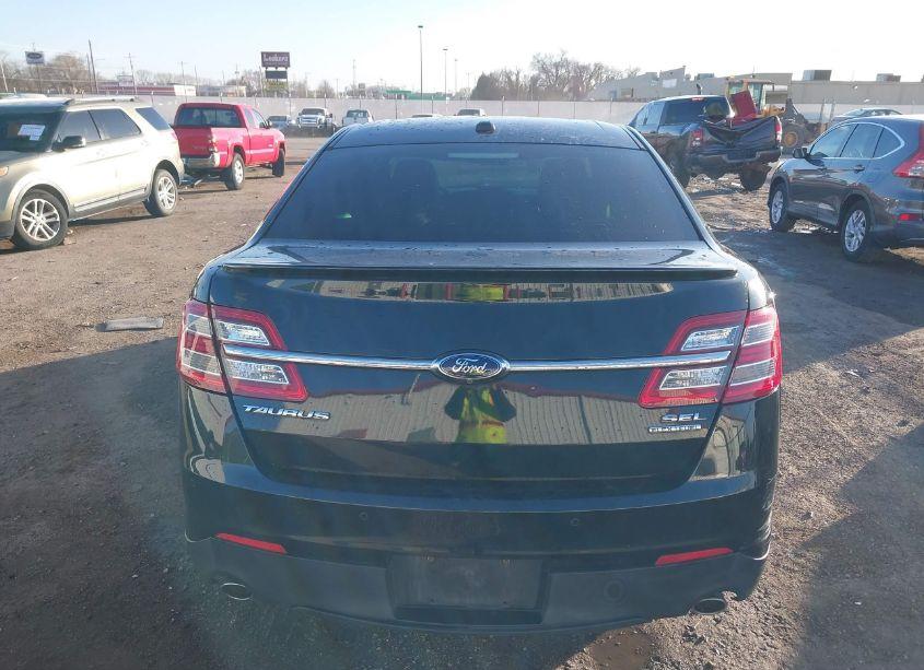 Photo 16 of 2014 Ford Taurus SEL (VIN 1FAHP2E81EG134173)