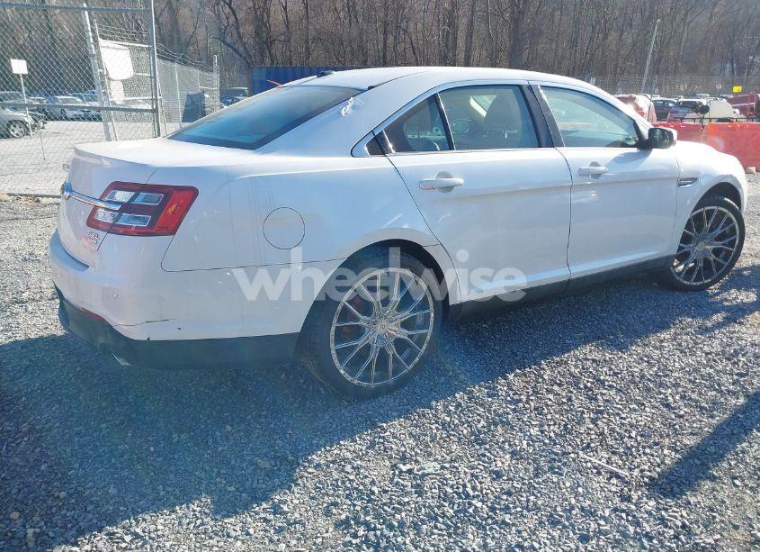 Photo 4 of 2014 Ford Taurus SEL (VIN 1FAHP2E81EG187116)
