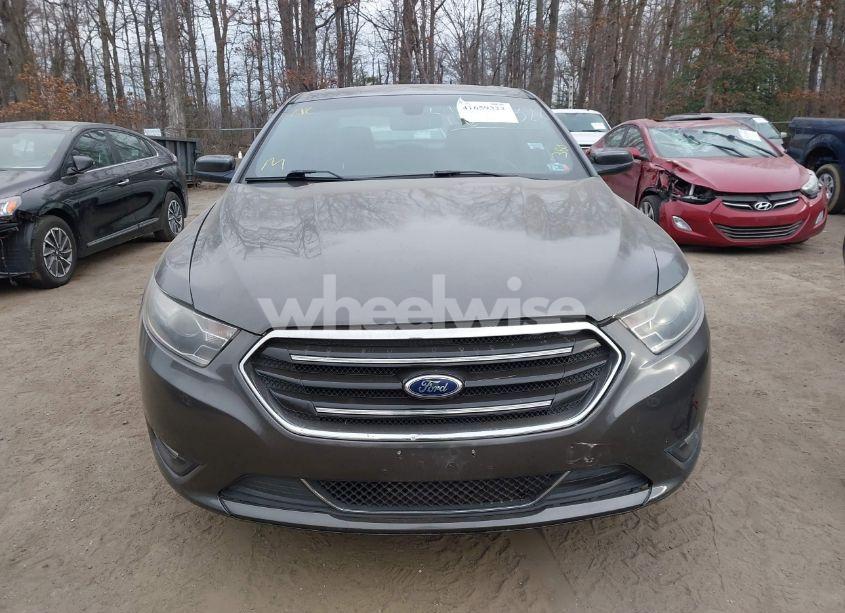 Photo 12 of 2015 Ford Taurus SEL (VIN 1FAHP2E81FG179454)