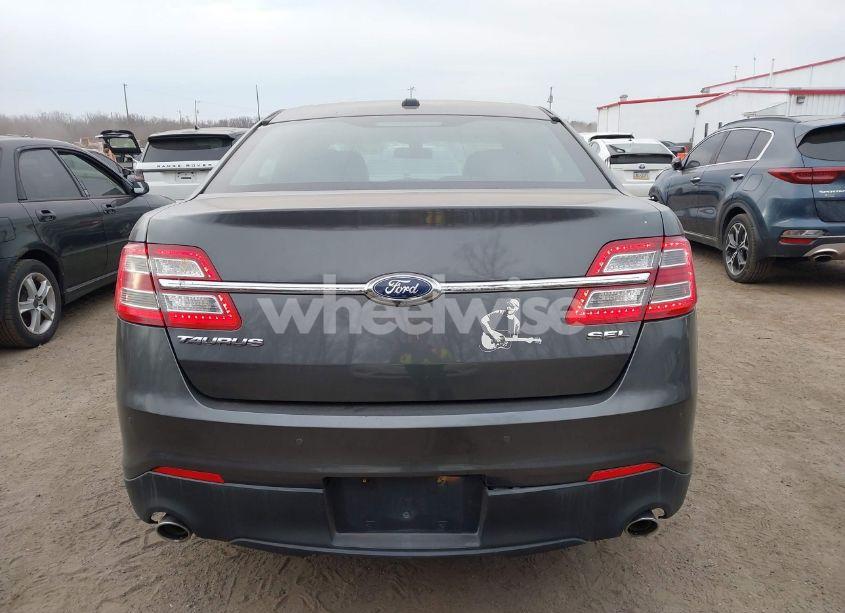 Photo 16 of 2015 Ford Taurus SEL (VIN 1FAHP2E81FG179454)