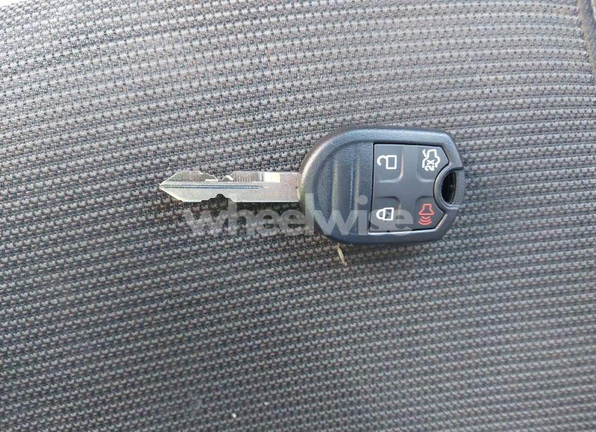 Photo 11 of 2015 Ford Taurus SEL (VIN 1FAHP2E81FG192544)