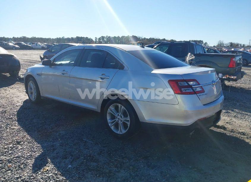 Photo 3 of 2015 Ford Taurus SEL (VIN 1FAHP2E81FG192544)