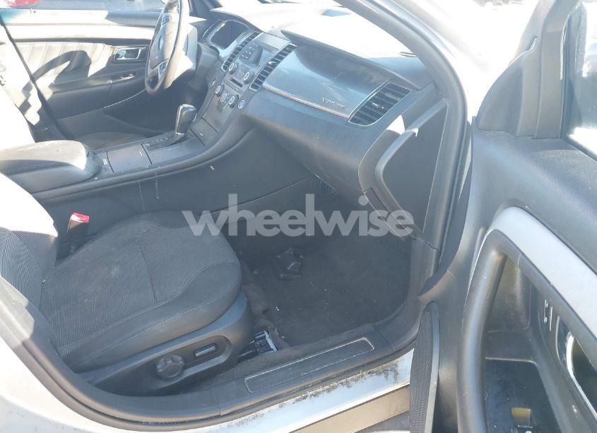 Photo 5 of 2015 Ford Taurus SEL (VIN 1FAHP2E81FG192544)