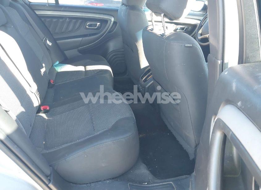 Photo 8 of 2015 Ford Taurus SEL (VIN 1FAHP2E81FG192544)