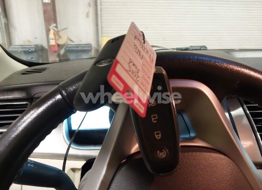 Photo 11 of 2015 Ford Taurus SEL (VIN 1FAHP2E81FG202067)