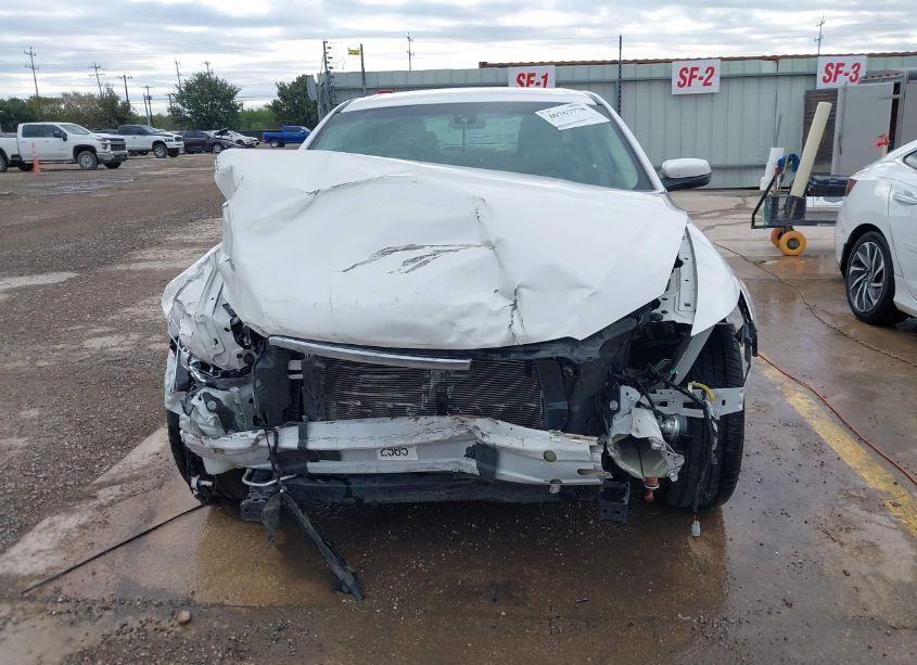 Photo 13 of 2016 Ford Taurus SEL (VIN 1FAHP2E81GG100740)