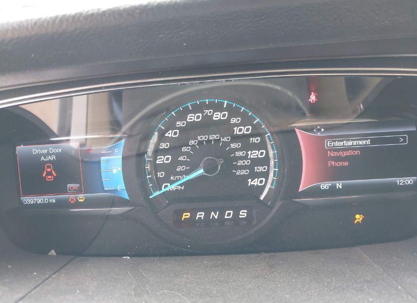 Photo 7 of 2016 Ford Taurus SEL (VIN 1FAHP2E81GG100740)