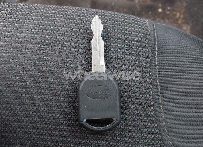 Photo 11 of 2016 Ford Taurus SEL (VIN 1FAHP2E81GG111690)