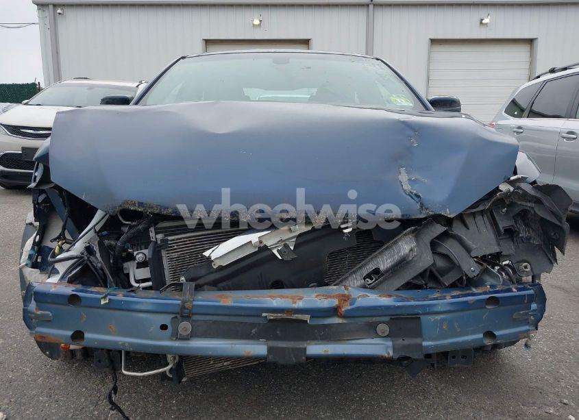 Photo 13 of 2016 Ford Taurus SEL (VIN 1FAHP2E81GG111690)