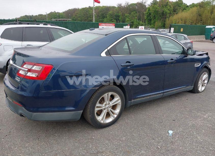 Photo 4 of 2016 Ford Taurus SEL (VIN 1FAHP2E81GG111690)