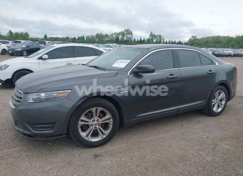 Photo 14 of 2016 Ford Taurus SEL (VIN 1FAHP2E81GG138503)