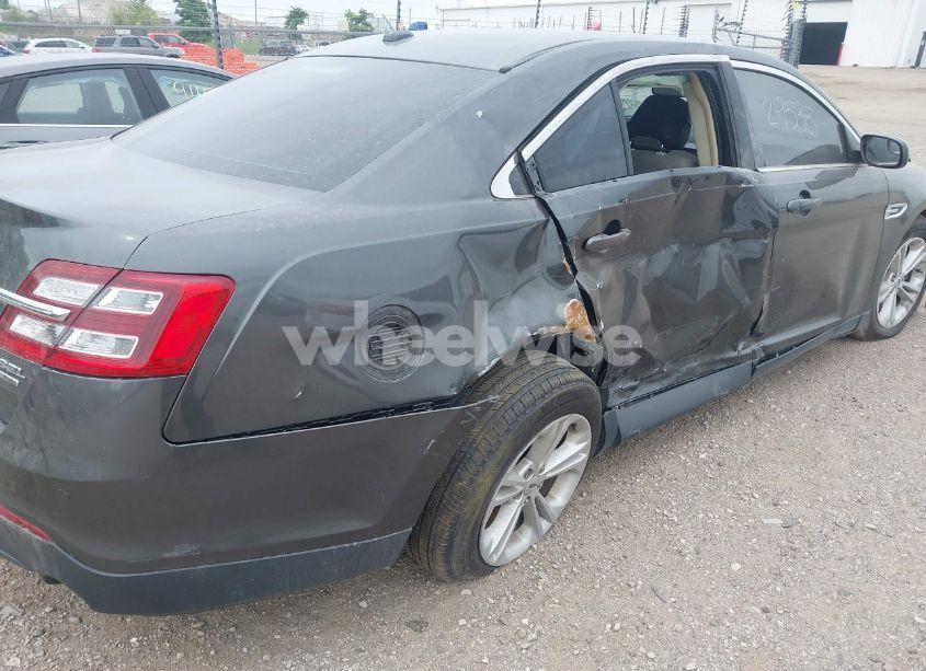 Photo 6 of 2016 Ford Taurus SEL (VIN 1FAHP2E81GG138503)