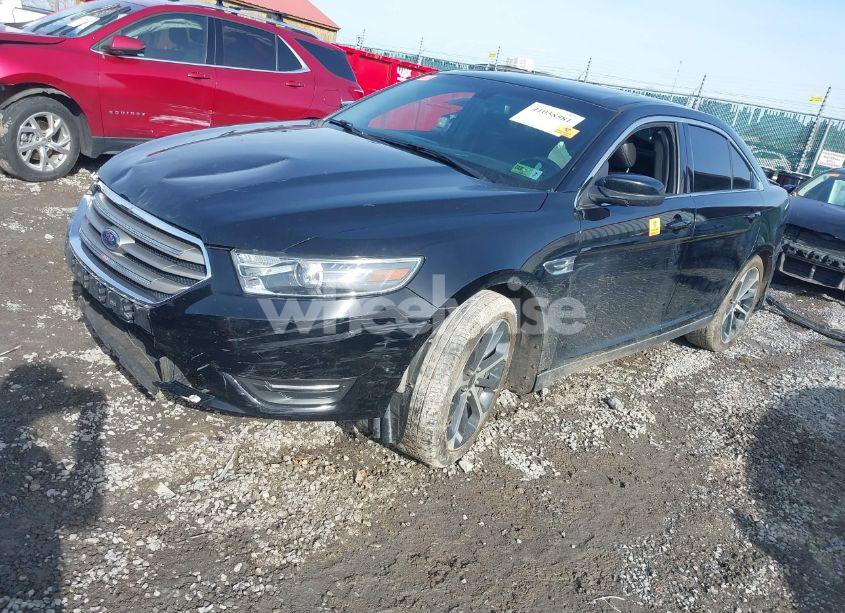 Photo 2 of 2016 Ford Taurus SEL (VIN 1FAHP2E81GG146939)