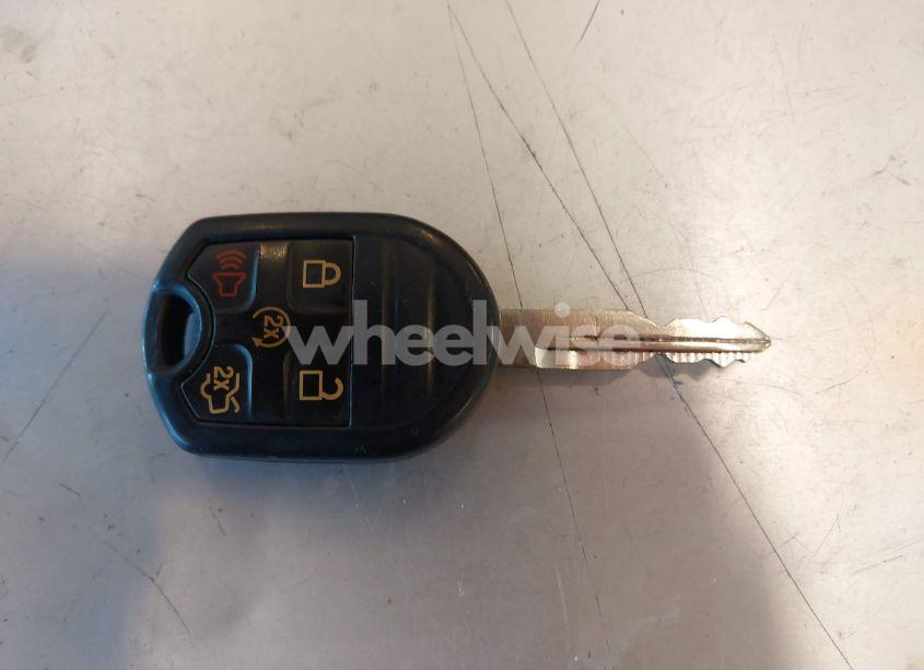 Photo 11 of 2017 Ford Taurus SEL (VIN 1FAHP2E81HG126272)