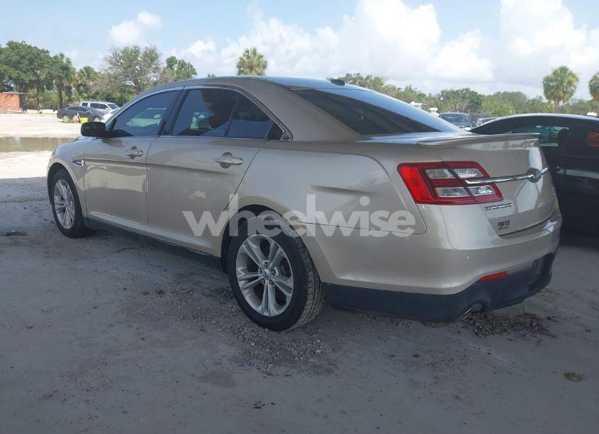 Photo 3 of 2017 Ford Taurus SEL (VIN 1FAHP2E81HG131858)