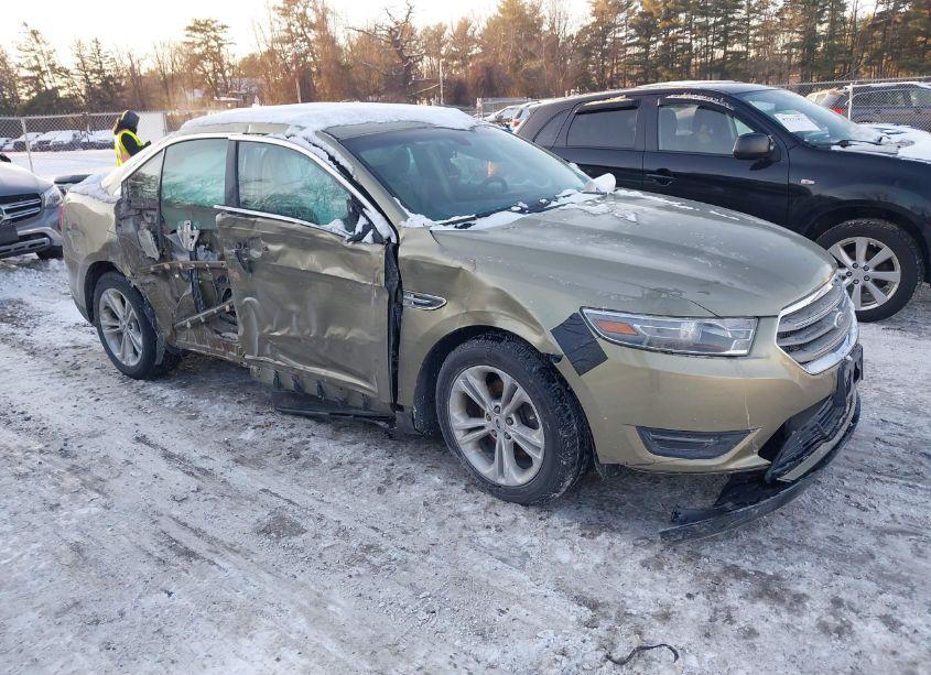 2013 Ford Taurus SEL (VIN 1FAHP2E82DG133158) main photo