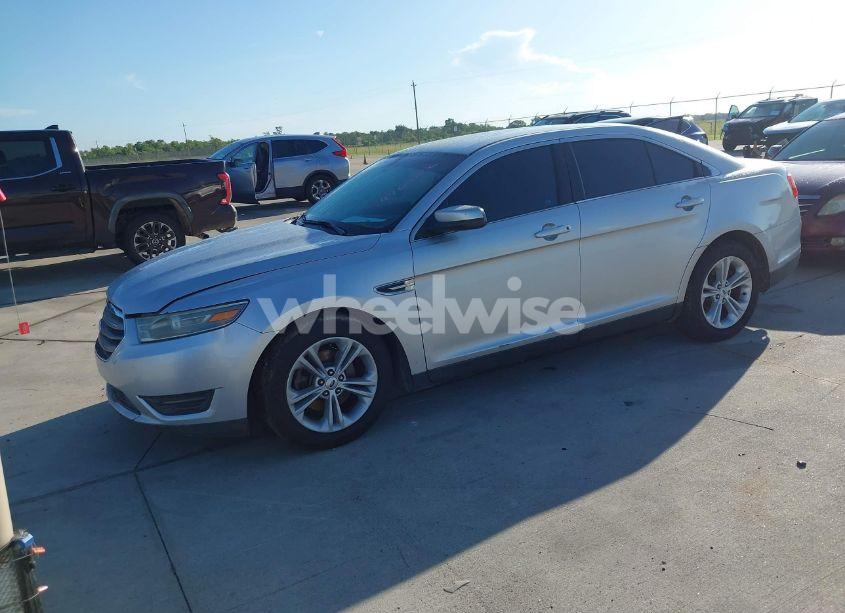 Photo 2 of 2013 Ford Taurus SEL (VIN 1FAHP2E82DG142216)