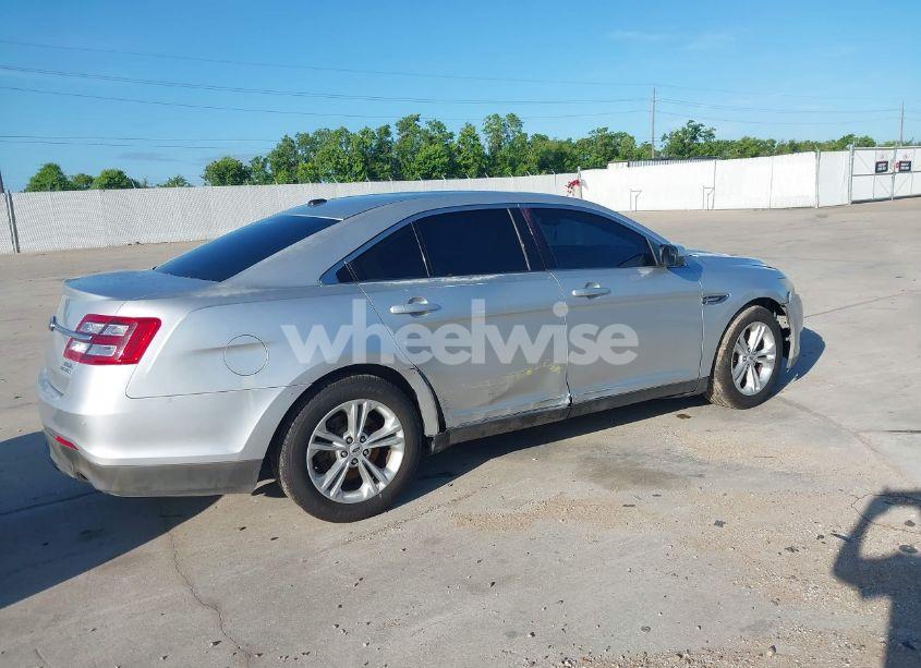 Photo 4 of 2013 Ford Taurus SEL (VIN 1FAHP2E82DG142216)